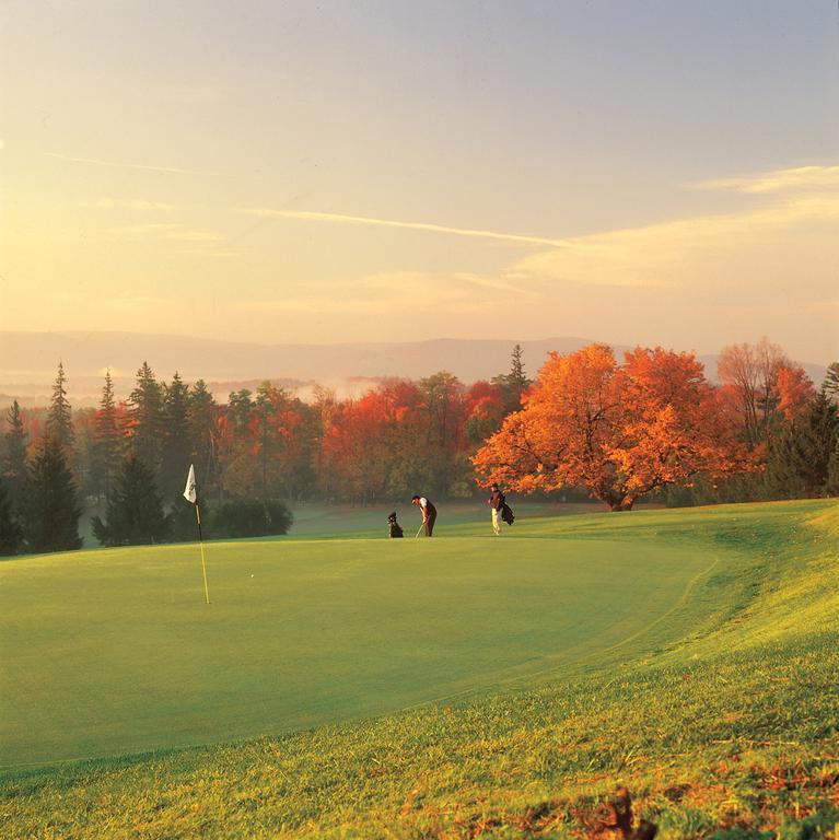 Cranwell Spa And Golf Resort (Adults Only) レノックス エクステリア 写真