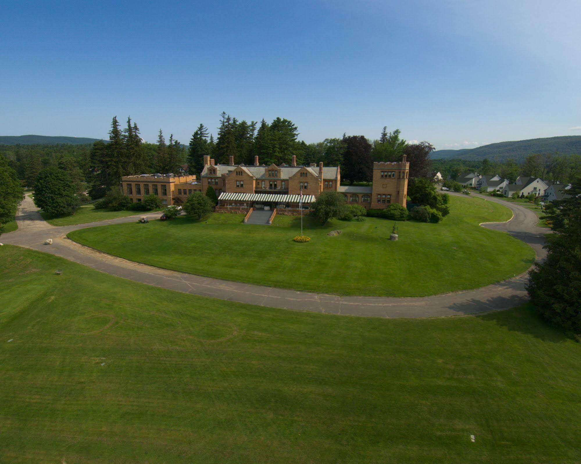 Cranwell Spa And Golf Resort (Adults Only) レノックス エクステリア 写真