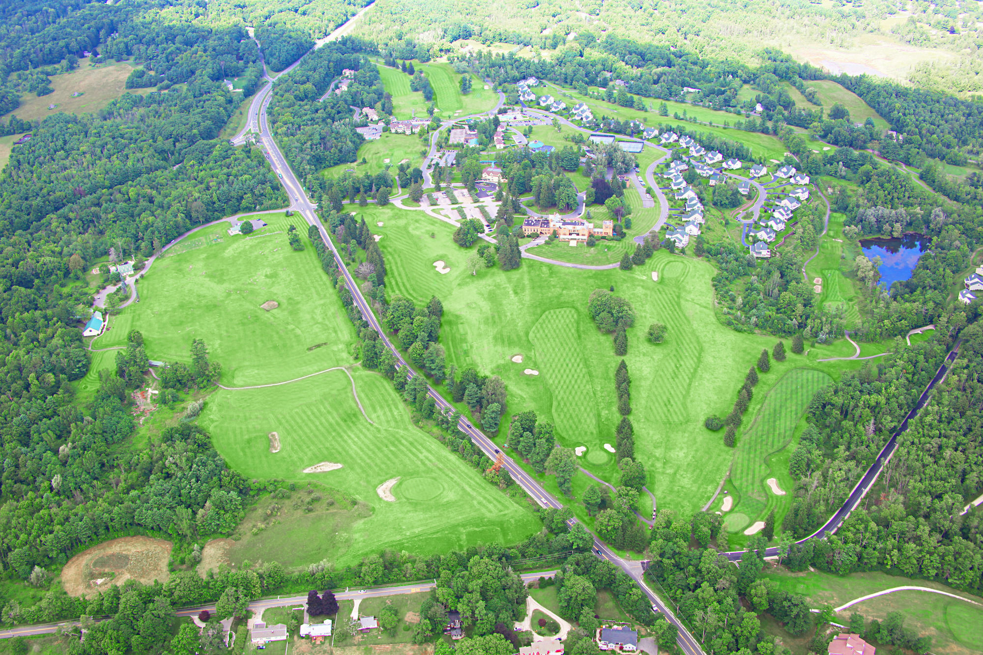Cranwell Spa And Golf Resort (Adults Only) レノックス エクステリア 写真